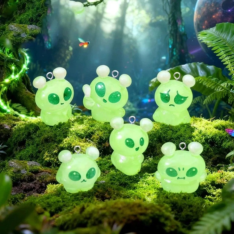 10Pcs Cute Mini Green Alien Re - Resin Craft Projects review and price