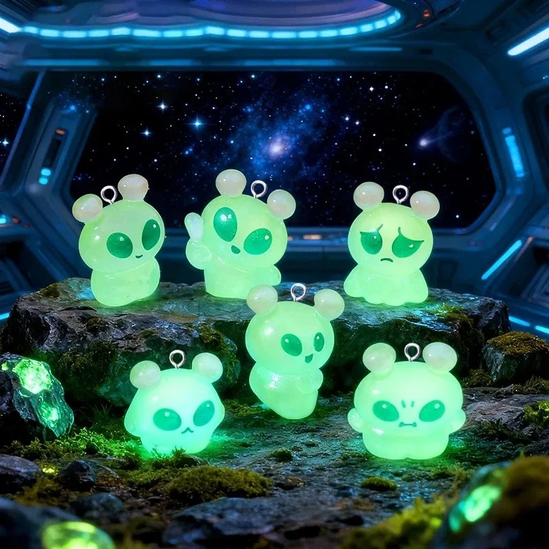 10Pcs Cute Mini Green Alien Re - Resin Craft Projects review and price